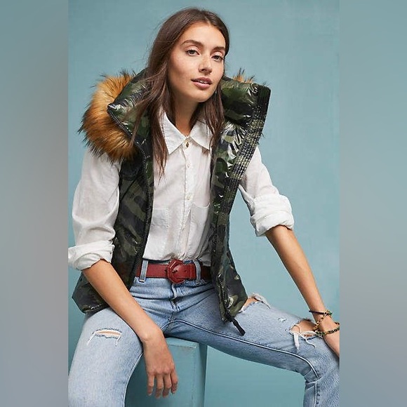 S13 Camouflage Green and Black Puffer Vest w/ Faux Fur Detachable Hood Sz Small - Picture 1 of 16